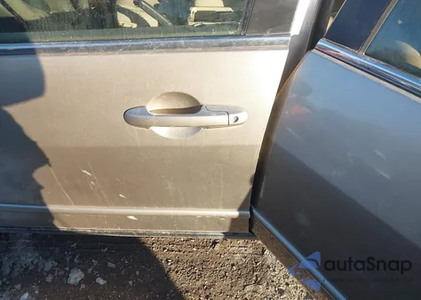 2004 Honda Accord 2.4 Lx from USA, damaged, VIN 1HGCM56384A153615